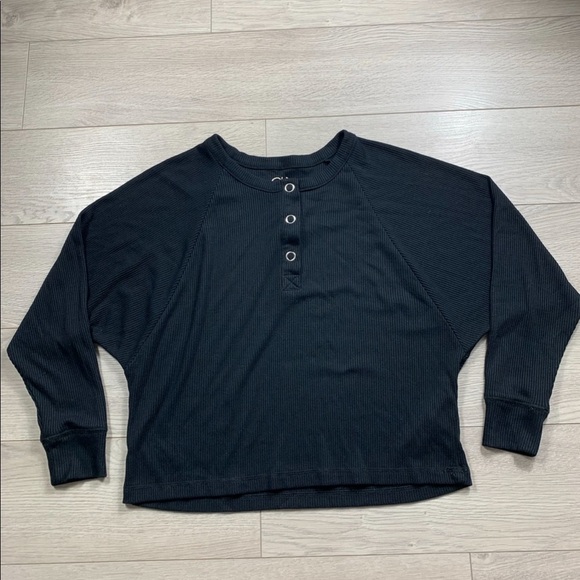 Anthropologie Chaser Rib Henley Snap Front Black Top - Picture 4 of 12